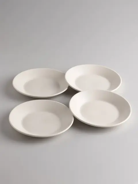 Laneberry Dessert Plate Set